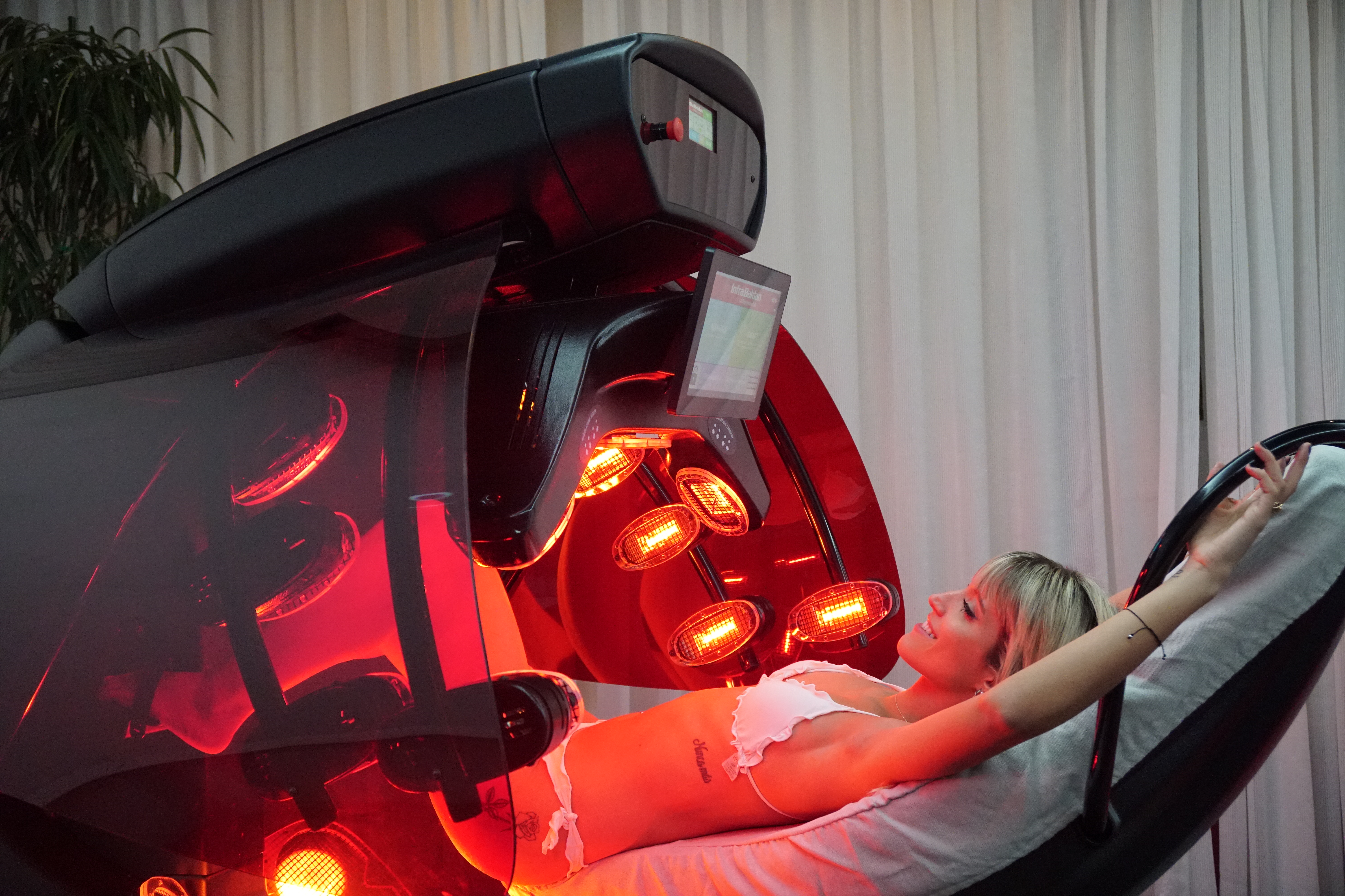 Red light wellness equipment at OxyHyperbaric