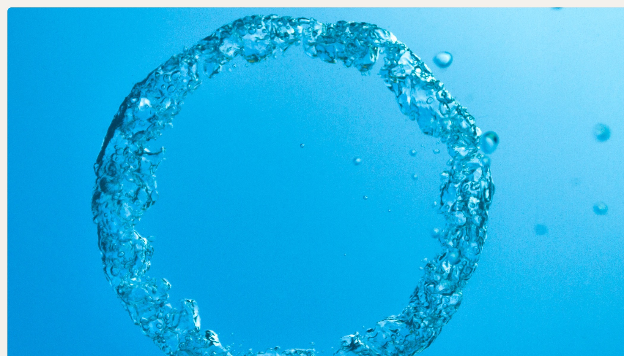 Oxygen enrichment therapy in hyperbaric chamber